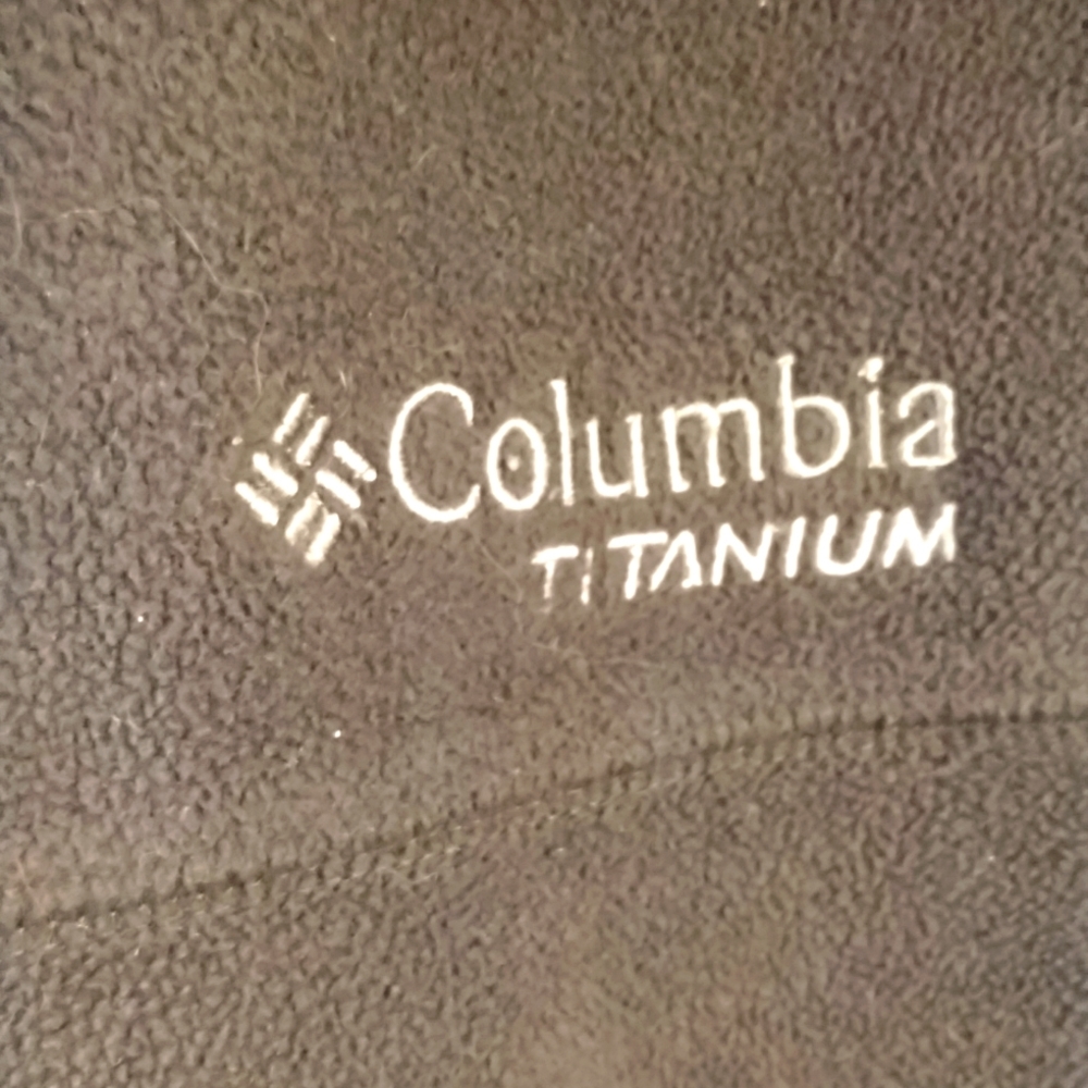 Columbia Quarter Zip Titanium Pullover